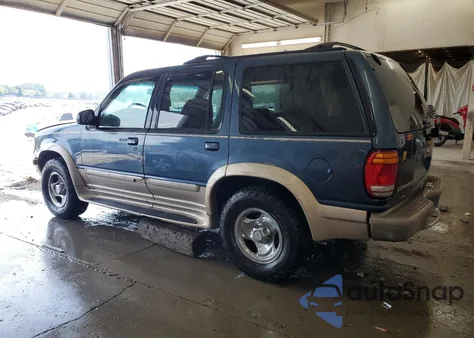 1998 Ford Explorer из США, поврежденный, VIN 1FMZU34E8WUA62410